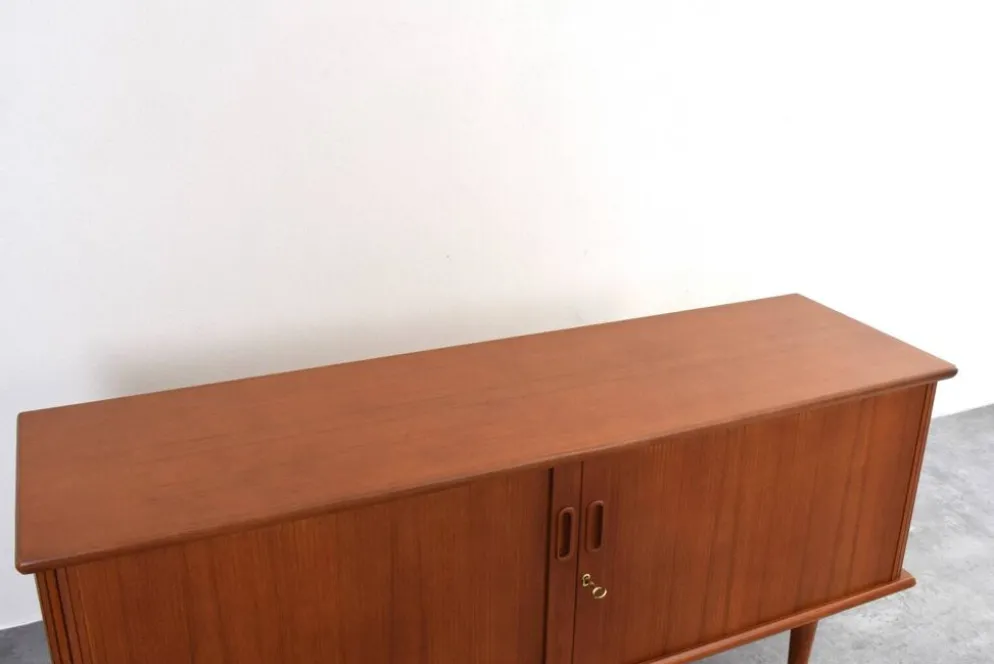 Buffet tambour en teck danois des années 1960.