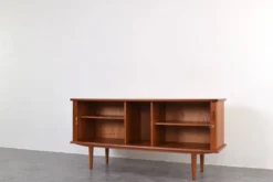 Buffet tambour en teck danois des années 1960.