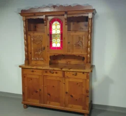 Buffet tyrolien des années 1950