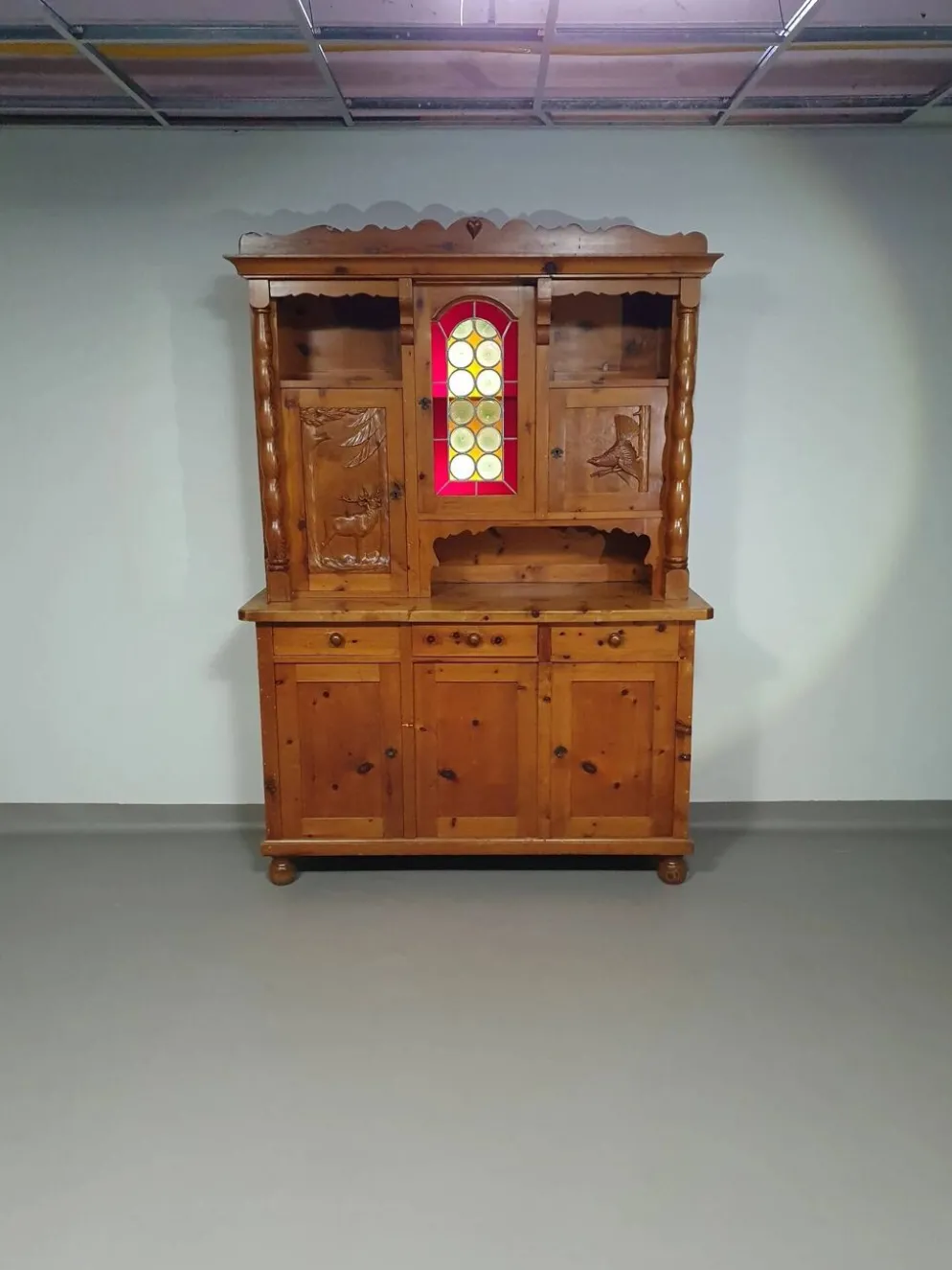 Buffet tyrolien des années 1950