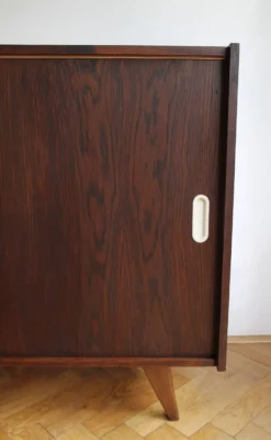 Buffet U-450 par Jiří Jiroutek – Interiér Praha, années 1960