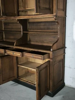 Buffet vaisselier ancien