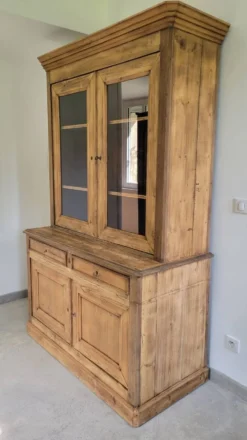 Buffet vaisselier cabinet de curiosités bois massif ancien