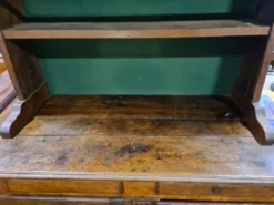 Buffet vaisselier en chêne