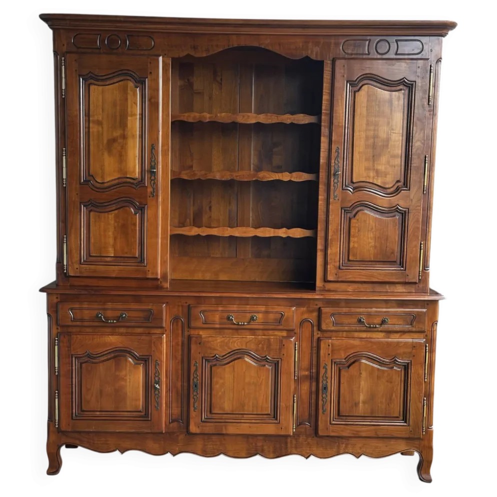 Buffet, vaisselier rustique en merisier massif, XXe siècle