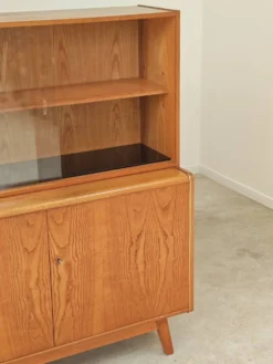 Buffet / Vaisselier U369/383 par Bohumil Landsman et Hubert Nepozitek pour Jitona 1960