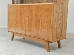 Buffet / Vaisselier U369/383 par Bohumil Landsman et Hubert Nepozitek pour Jitona 1960