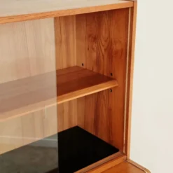 Buffet / Vaisselier U369/383 par Bohumil Landsman et Hubert Nepozitek pour Jitona 1960