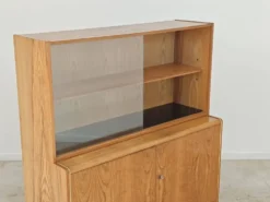 Buffet / Vaisselier U369/383 par Bohumil Landsman et Hubert Nepozitek pour Jitona 1960