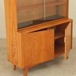 Buffet / Vaisselier U369/383 par Bohumil Landsman et Hubert Nepozitek pour Jitona 1960