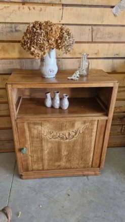 Buffet vintage