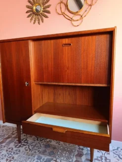 Buffet vintage