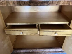 Buffet vintage