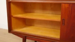 Buffet vintage avec bar en teck