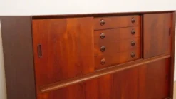 Buffet vintage avec bar en teck