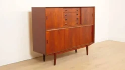 Buffet vintage avec bar en teck