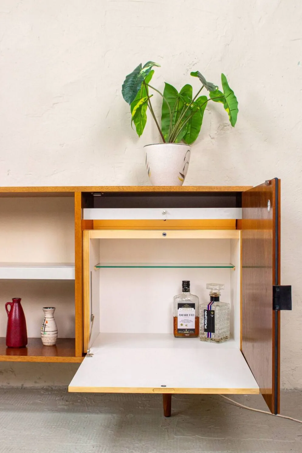 Buffet vintage, commode, étagère à livres, minibar, mid-century années 60