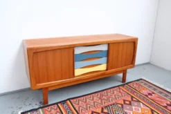 Buffet vintage danois HP Hansen en teck, années 60-70.