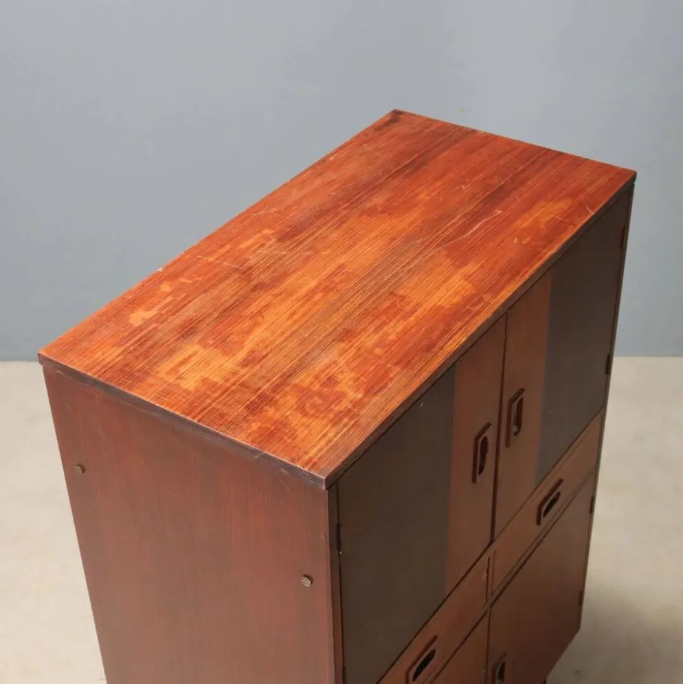 Buffet vintage des années 1960
