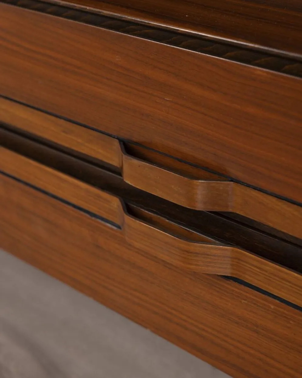 Buffet vintage des années 1960 conçu par Gianfranco Frattini pour La Permanente M