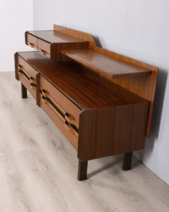 Buffet vintage des années 1960 conçu par Gianfranco Frattini pour La Permanente M
