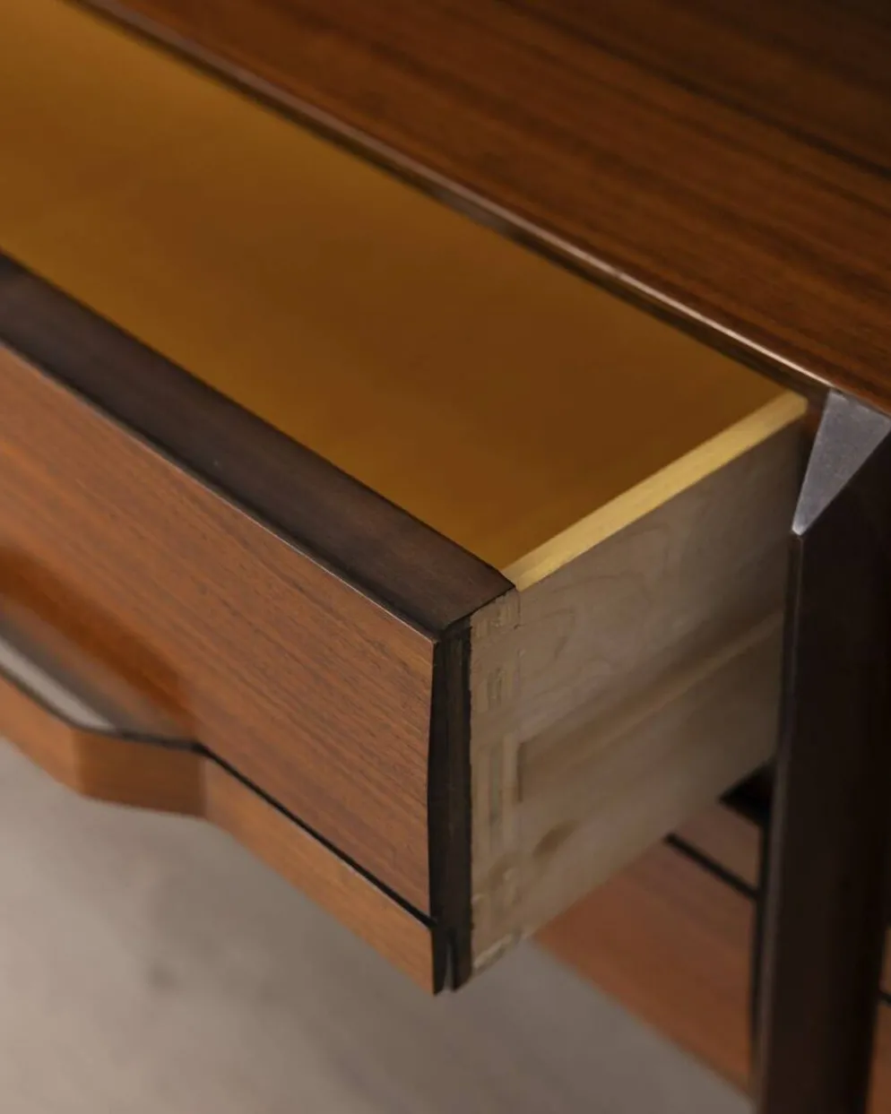 Buffet vintage des années 1960 conçu par Gianfranco Frattini pour La Permanente M