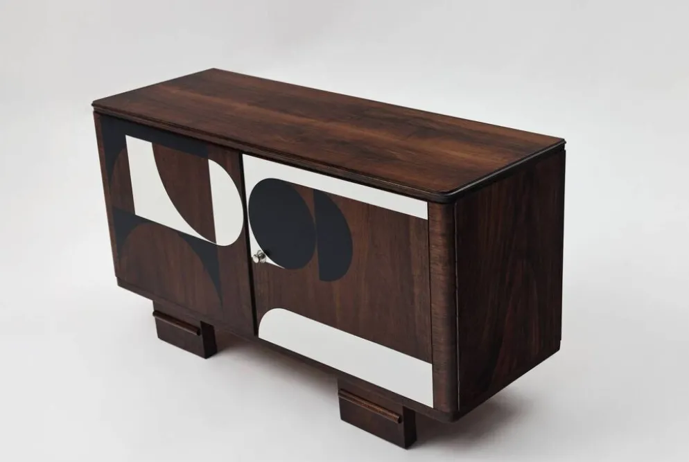 Buffet vintage des années 1950, moderniste, en noyer, motif géométrique Op Art.