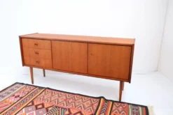 Buffet vintage en teck style années 60-70, style rétro, style Bartels