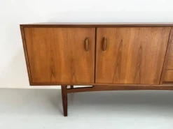 Buffet vintage G-Plan.