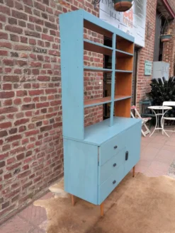 Buffet vintage peint