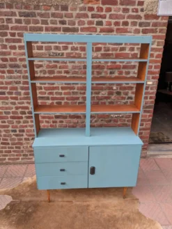 Buffet vintage peint