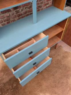 Buffet vintage peint