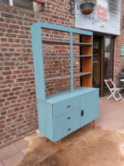 Buffet vintage peint