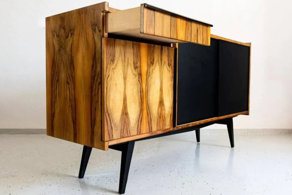 Buffet vintage, Pologne, années 1970