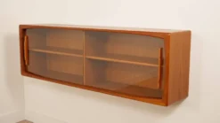 Buffet vintage | Porte coulissante en verre | Flottant | 160 cm