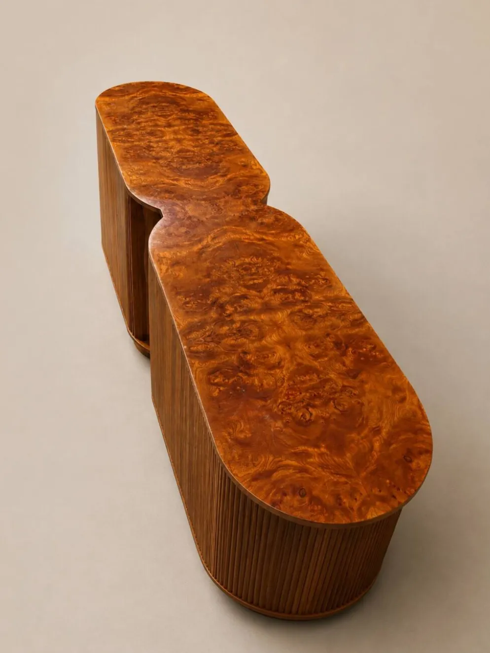 Buffet vintage à portes tambour en loupe de bois