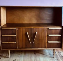 Buffet Vintage Scandinave
