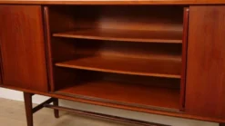 Buffet vintage | Teck | Arne Vodder pour H.P. Hansen | 200 cm