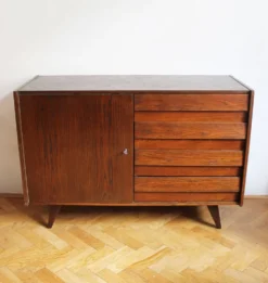 Buffet vintage U-458 de Jiří Jiroutek, Interiér Praha, Tchécoslovaquie,1972