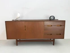 Buffet vintage Younger