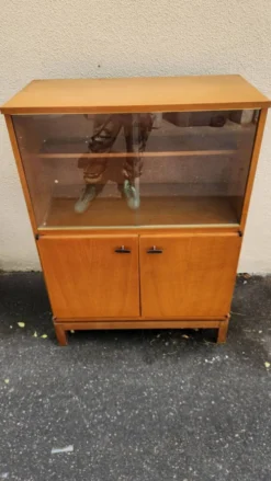 Buffet Vitrée design Marcel Gascoin Édition Alvéole Années 50