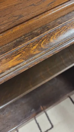 Buffet vitrine deux corps vintage en chêne années 50