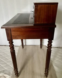 Bureau a gradins style louis philippe, acajou