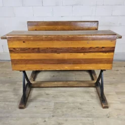 Bureau ancien / banc d'école (1920) en fonte De Mark Breda Hollande