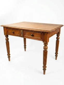 Bureau ancien en pitchpin