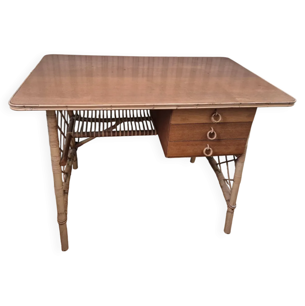 Bureau ancien en rotin