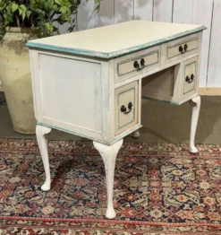 Bureau anglais en sapin des années 1950