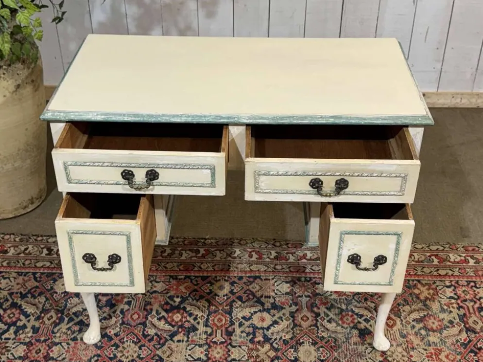 Bureau anglais en sapin des années 1950