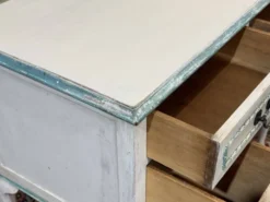 Bureau anglais en sapin des années 1950