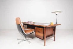Bureau Arne Vodder en palissandre pour Sibast, Danemark 1960